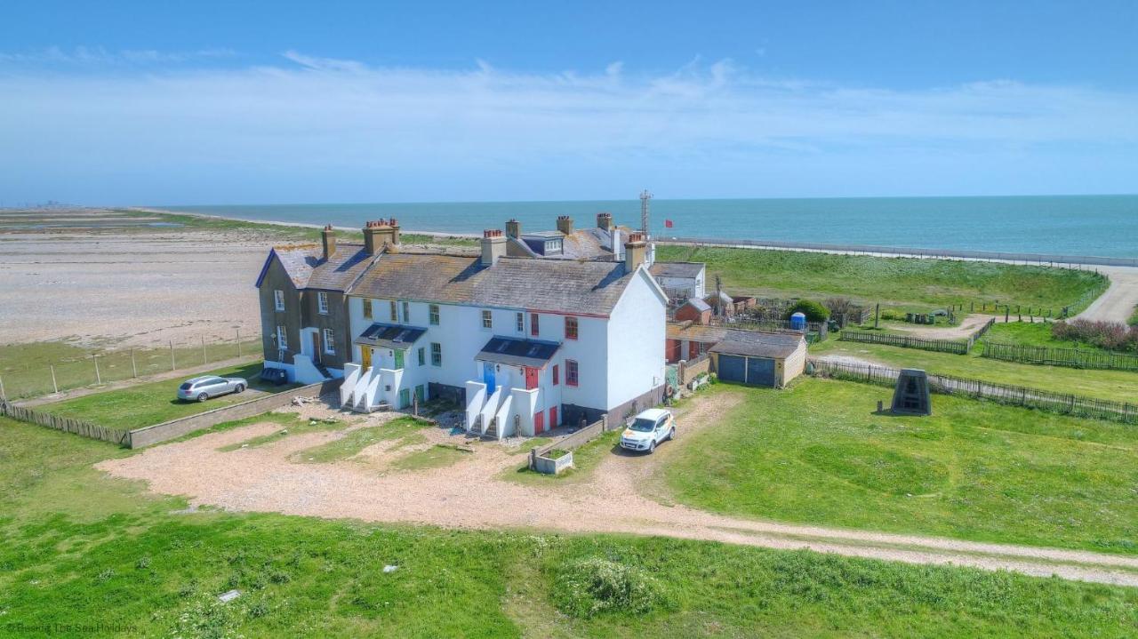 Coastguards Beach House Camber Bagian luar foto